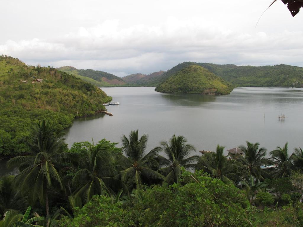 Coral Bay Beach And Dive Resort Busuanga Ngoại thất bức ảnh